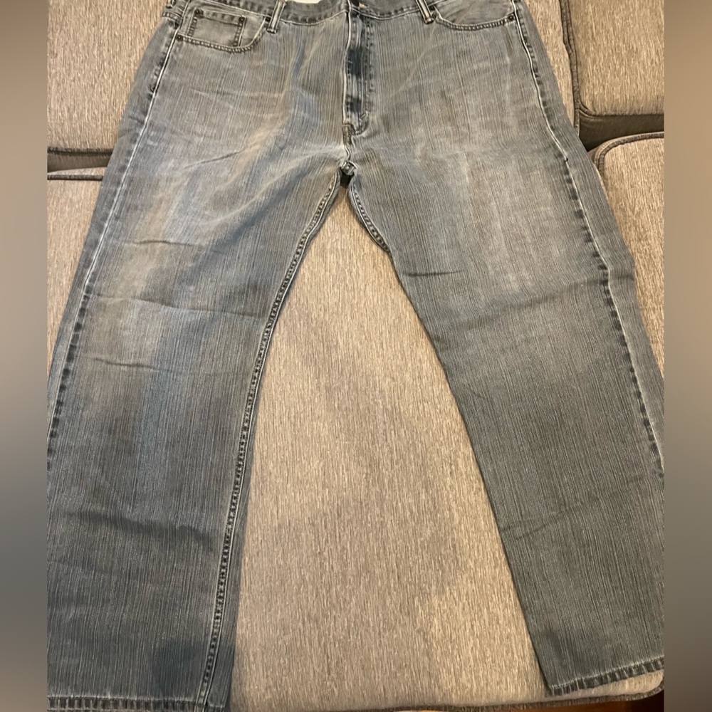 Different jeans size 44